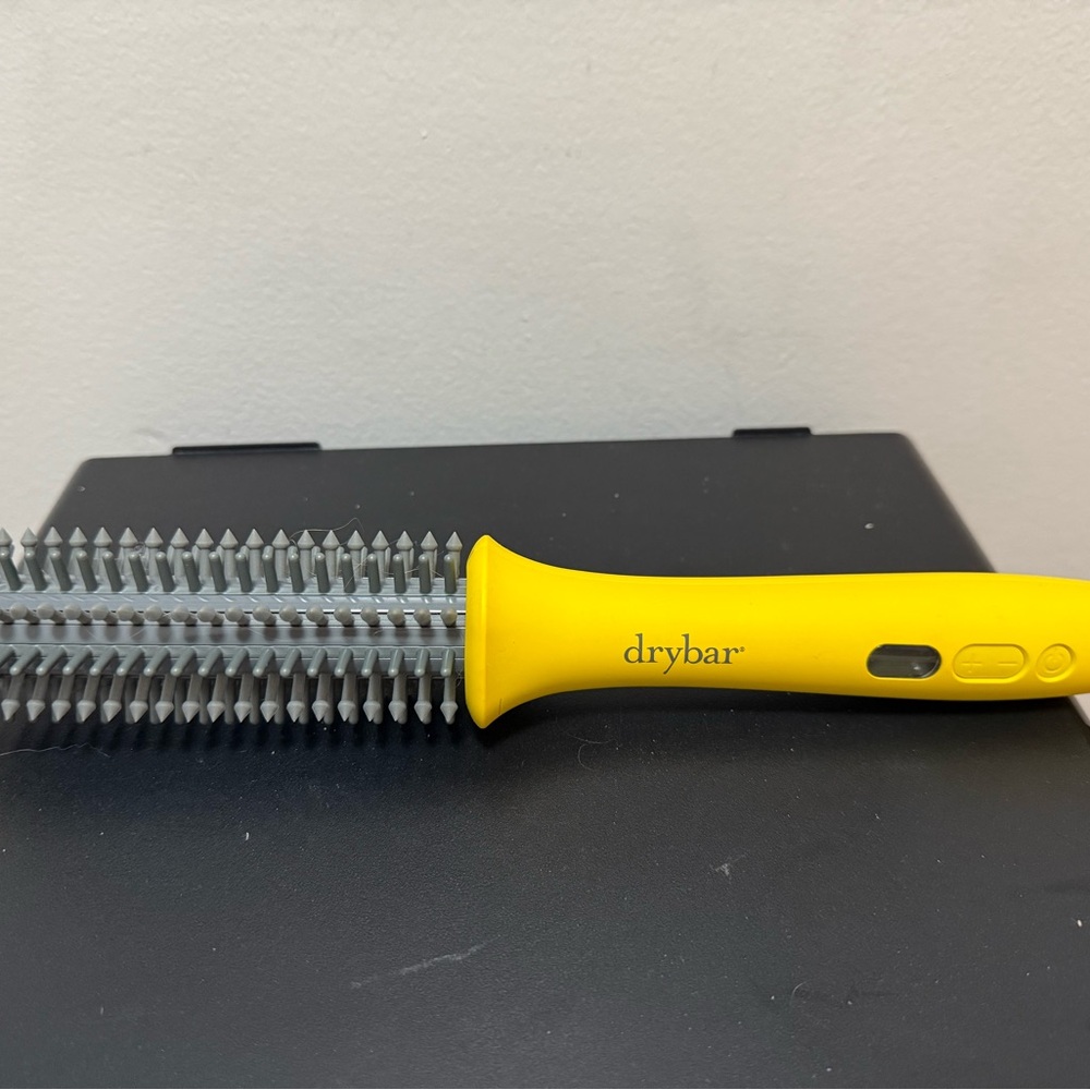Drybar Yellow Styling Brush